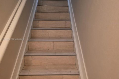 Condo in Miramar, Florida, 2 bedrooms  № 2069141 - photo 5