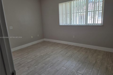 Condo in Miramar, Florida, 2 bedrooms  № 2069141 - photo 18