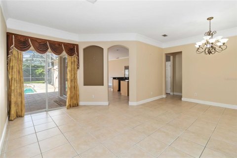 House in Windermere, Florida 4 bedrooms, 243.59 sq.m. № 1883522 - photo 12