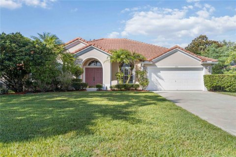 House in Windermere, Florida 4 bedrooms, 243.59 sq.m. № 1883522 - photo 1
