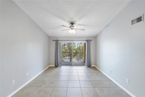 Copropriété à louer à Hypoluxo, Floride: 2 chambres, 102.66 m2 № 2241622 - photo 5