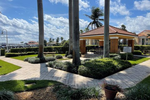 Copropriété à louer à Hypoluxo, Floride: 2 chambres, 102.66 m2 № 2241622 - photo 25