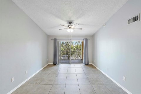Copropriété à louer à Hypoluxo, Floride: 2 chambres, 102.66 m2 № 2241622 - photo 8