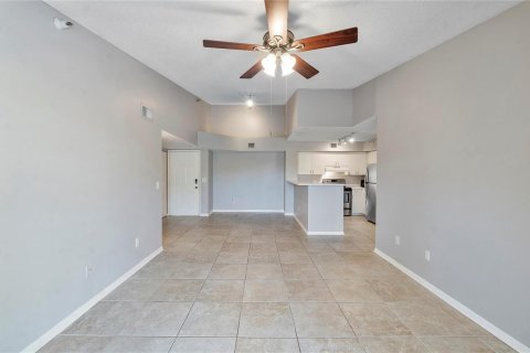 Copropriété à louer à Hypoluxo, Floride: 2 chambres, 102.66 m2 № 2241622 - photo 4