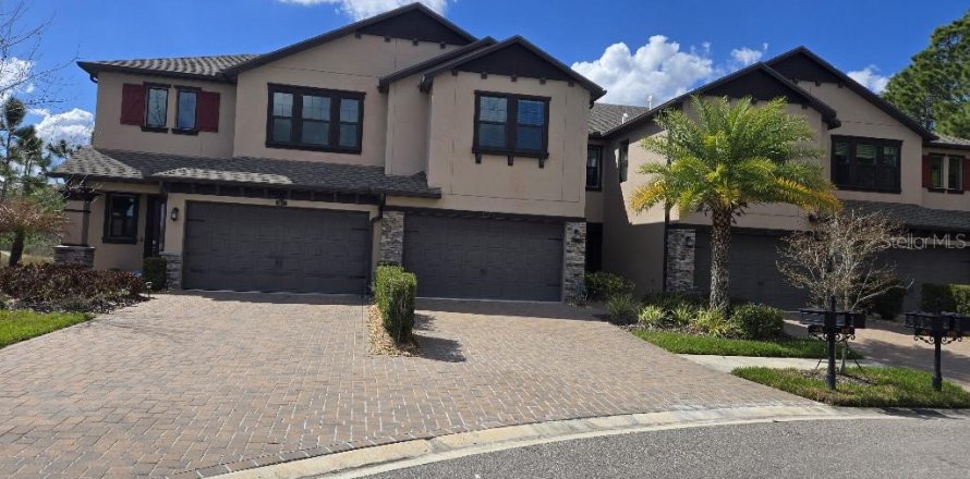 Touwnhouse à ESTANCIA
à Wesley Chapel, Floride 3 chambres, 170.01 m2 № 2329743