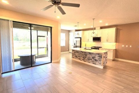 Touwnhouse à vendre à Wesley Chapel, Floride: 3 chambres, 170.01 m2 № 2329743 - photo 5