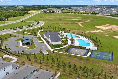 Villa ou maison à vendre à Minneola, Floride: 4 chambres, 175.03 m2 № 2404948 - photo 8