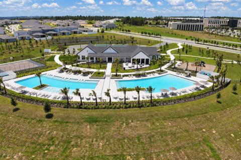 Villa ou maison à vendre à Minneola, Floride: 4 chambres, 175.03 m2 № 2404948 - photo 9