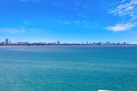 Снять в аренду кондоминиум в Майами-Бич, Флорида 3 спальни, 205.31м2, № 2009192 - фото 18