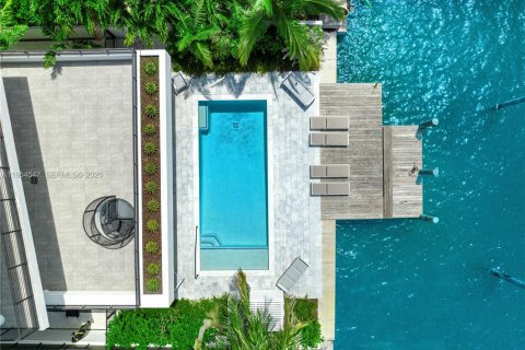 Снять в аренду кондоминиум в Майами-Бич, Флорида 3 спальни, 205.31м2, № 2009192 - фото 3