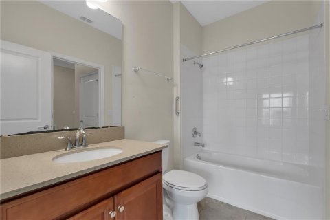 House in Winter Haven, Florida 2 bedrooms, 128.67 sq.m. № 1831959 - photo 28