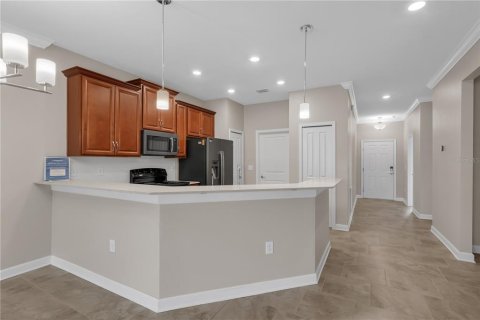 House in Winter Haven, Florida 2 bedrooms, 128.67 sq.m. № 1831959 - photo 11