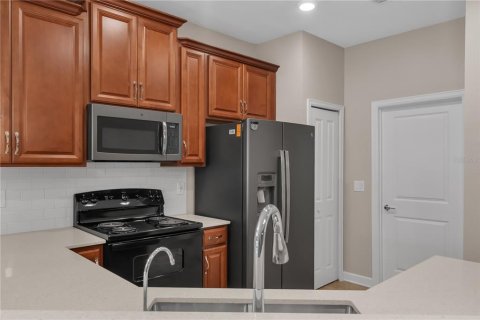 House in Winter Haven, Florida 2 bedrooms, 128.67 sq.m. № 1831959 - photo 12