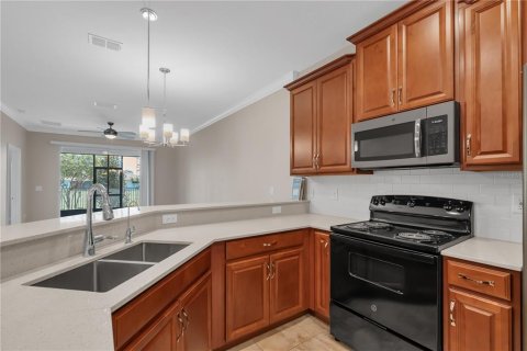 House in Winter Haven, Florida 2 bedrooms, 128.67 sq.m. № 1831959 - photo 14