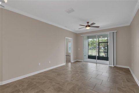 House in Winter Haven, Florida 2 bedrooms, 128.67 sq.m. № 1831959 - photo 17