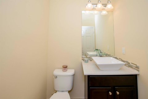 Townhouse in Wellington, Florida 3 bedrooms, 184.23 sq.m. № 2177112 - photo 8
