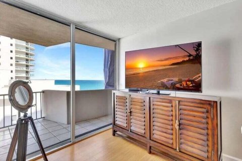 Condominio en venta en Riviera Beach, Florida, 2 dormitorios, 133.04 m2 № 2146598 - foto 29