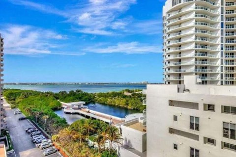 Condominio en venta en Riviera Beach, Florida, 2 dormitorios, 133.04 m2 № 2146598 - foto 7