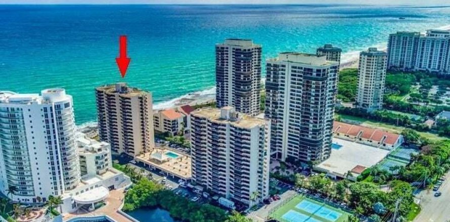 Condominio en Riviera Beach, Florida, 2 dormitorios  № 2146598