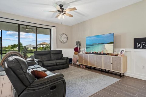 Casa en venta en Bradenton, Florida, 4 dormitorios, 188.78 m2 № 1898665 - foto 9