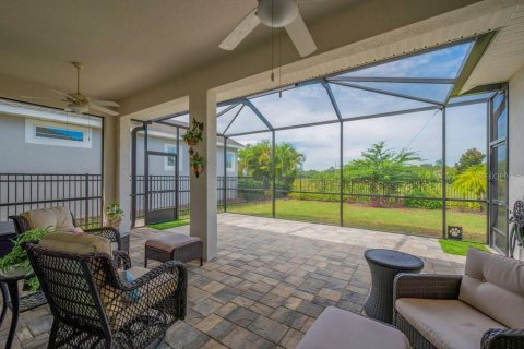 Villa ou maison à vendre à Fish Hawk, Floride: 2 chambres, 190.64 m2 № 1903549 - photo 2