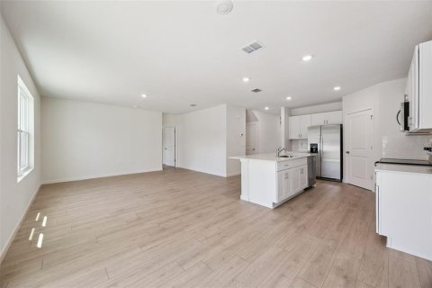 Villa ou maison à vendre à Apopka, Floride: 5 chambres, 260.78 m2 № 2315119 - photo 10