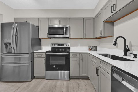 Condominio en alquiler en Altamonte Springs, Florida, 3 dormitorios, 131.55 m2 № 1785332 - foto 9