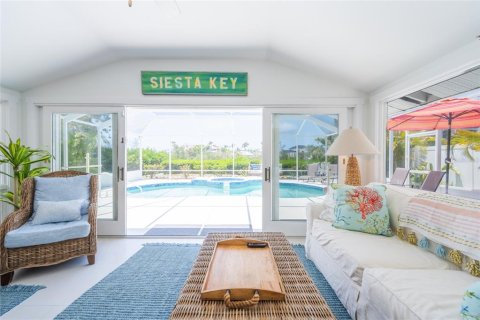 Villa ou maison à vendre à Sarasota, Floride: 4 chambres, 154.12 m2 № 2388372 - photo 11