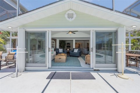 Villa ou maison à vendre à Sarasota, Floride: 4 chambres, 154.12 m2 № 2388372 - photo 5