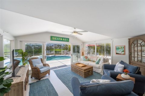 Villa ou maison à vendre à Sarasota, Floride: 4 chambres, 154.12 m2 № 2388372 - photo 22