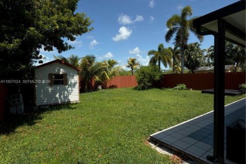 Villa ou maison à vendre à Homestead, Floride: 3 chambres, 167.22 m2 № 2055751 - photo 18