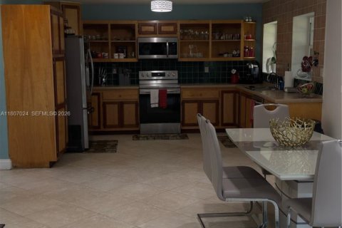 Villa ou maison à vendre à Homestead, Floride: 3 chambres, 167.22 m2 № 2055751 - photo 7