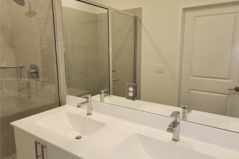 Adosado en alquiler en Doral, Florida, 3 dormitorios, 173.36 m2 № 1948655 - foto 6