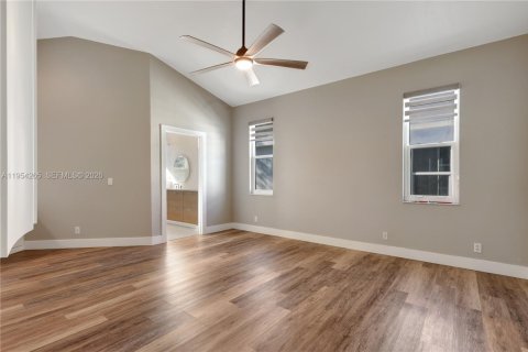 Villa ou maison à vendre à Naples, Floride: 4 chambres № 2009369 - photo 15