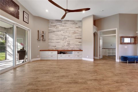 Villa ou maison à vendre à Naples, Floride: 4 chambres № 2009369 - photo 7