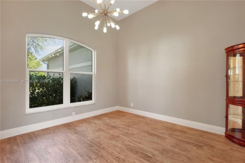 Villa ou maison à vendre à Naples, Floride: 4 chambres № 2009369 - photo 23