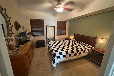 Купить кондоминиум в Майами-Шорс, Флорида 2 спальни, 74.69м2, № 1990774 - фото 14