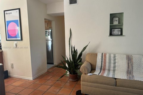 Купить кондоминиум в Майами-Шорс, Флорида 2 спальни, 74.69м2, № 1990774 - фото 7