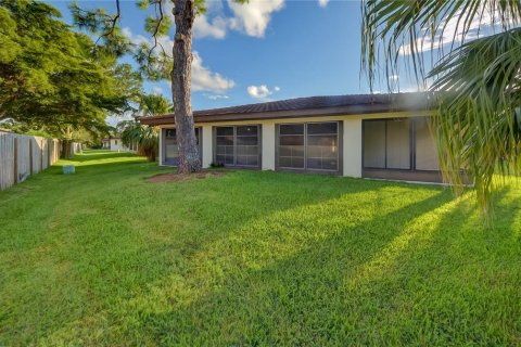 Villa ou maison à vendre à Bradenton, Floride: 2 chambres, 121.89 m2 № 1916197 - photo 26
