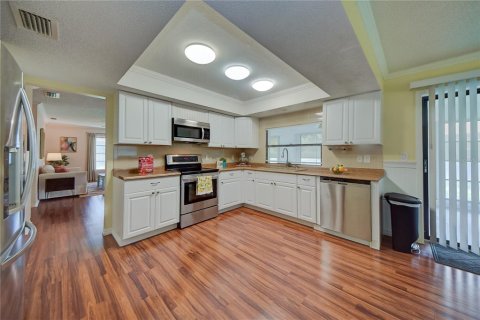 Villa ou maison à vendre à Bradenton, Floride: 2 chambres, 121.89 m2 № 1916197 - photo 12