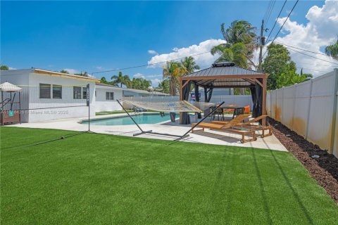 Casa en venta en Deerfield Beach, Florida, 3 dormitorios, 127.65 m2 № 1968300 - foto 9