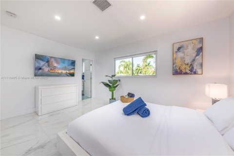 Casa en venta en Deerfield Beach, Florida, 3 dormitorios, 127.65 m2 № 1968300 - foto 23