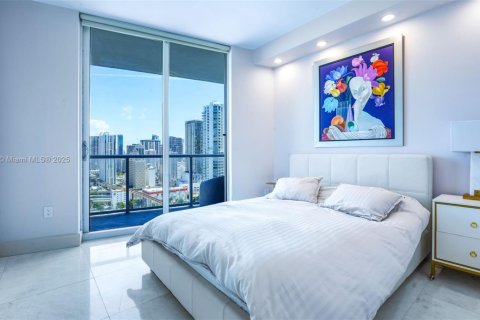 Condominio en venta en Miami, Florida, 3 dormitorios, 138.05 m2 № 1745890 - foto 26