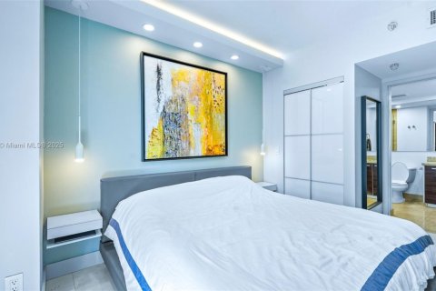 Condominio en venta en Miami, Florida, 3 dormitorios, 138.05 m2 № 1745890 - foto 22