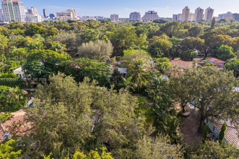 Villa ou maison à vendre à Coral Gables, Floride: 2 chambres, 111.02 m2 № 1999256 - photo 30