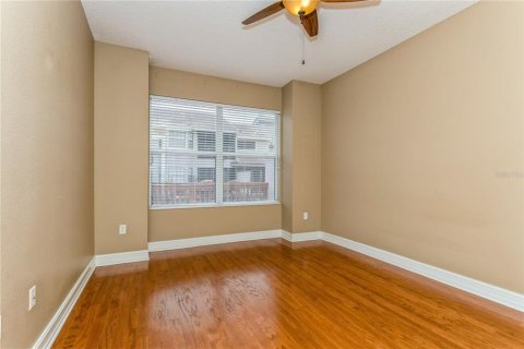 Купить таунхаус в Тампа, Флорида 8 комнат, 225.85м2, № 1243917 - фото 14