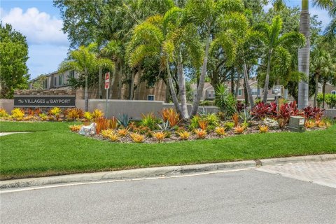 Купить таунхаус в Тампа, Флорида 8 комнат, 225.85м2, № 1243917 - фото 30