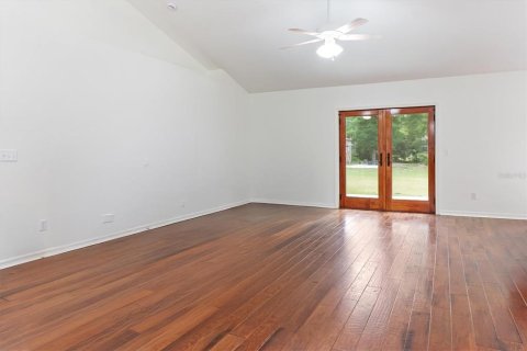 House in High Springs, Florida 3 bedrooms, 159.7 sq.m. № 1687538 - photo 10