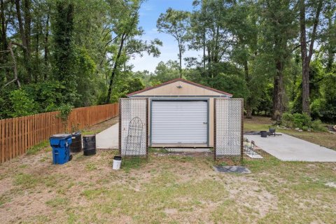 House in High Springs, Florida 3 bedrooms, 159.7 sq.m. № 1687538 - photo 24