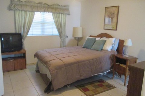 Apartamento en alquiler en West Palm Beach, Florida, 1 dormitorio, 61.41 m2 № 2083451 - foto 13